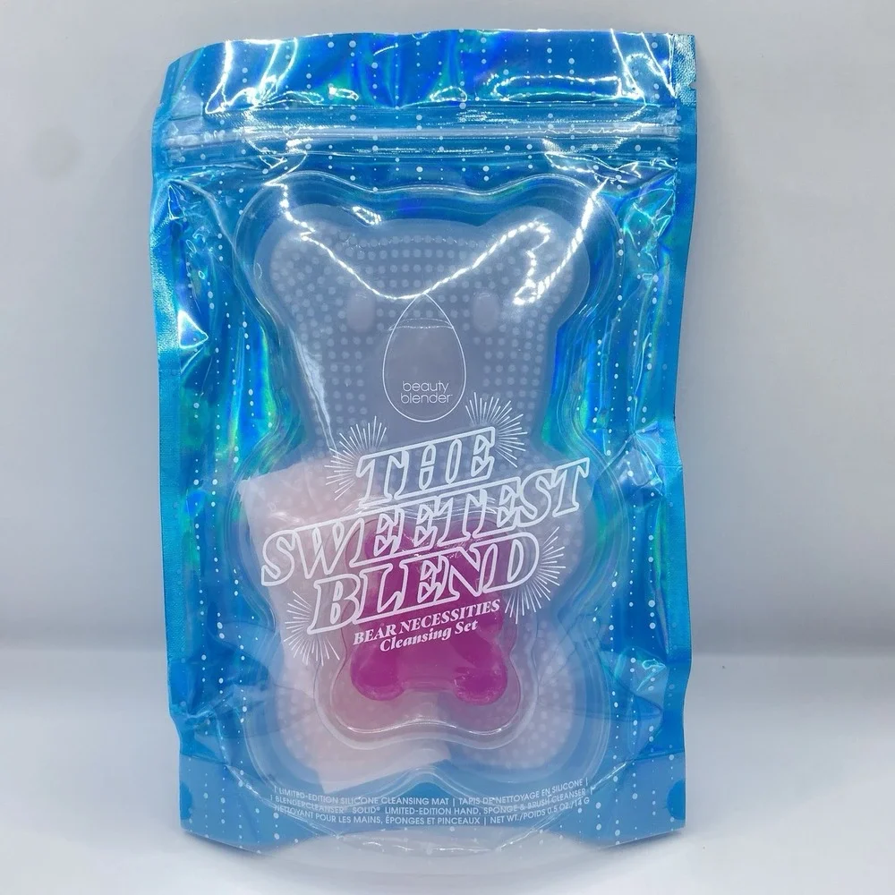 Beauty blender The Sweetest Blend Bear Necessities 2pc Cleansing Set NEW LE